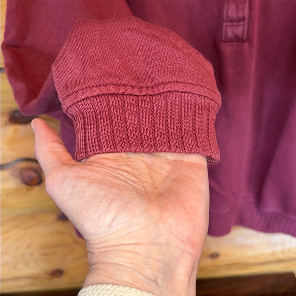Aerie EUC Oh Snap! Sweatshirt Size Medium in Deep Cherry - Picture 11 of 15